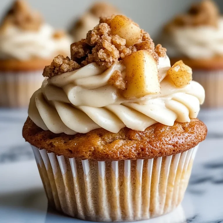 Apple Crisp Cupcakes